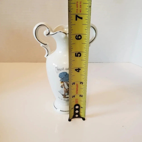 Vintage Holly Hobbie Silver Trimmed Porcelain Pitcher/Bowl/Bud Vase Set . - Picture 13 of 16